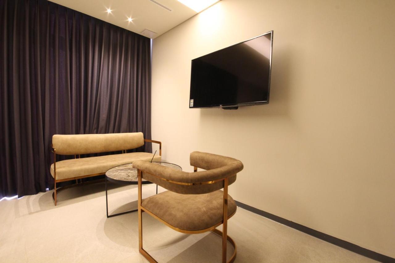 Hotel Eco Stay Jeonju Exterior photo