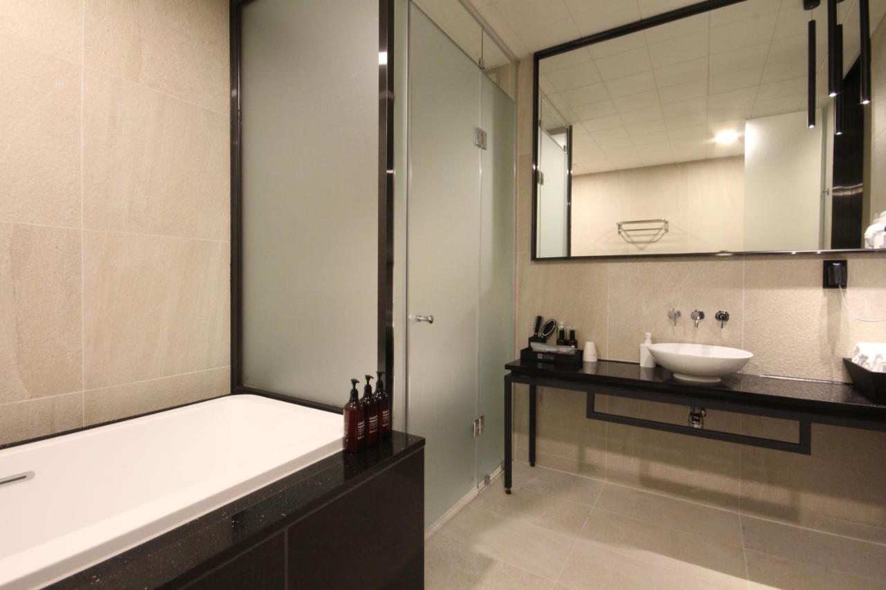 Hotel Eco Stay Jeonju Exterior photo