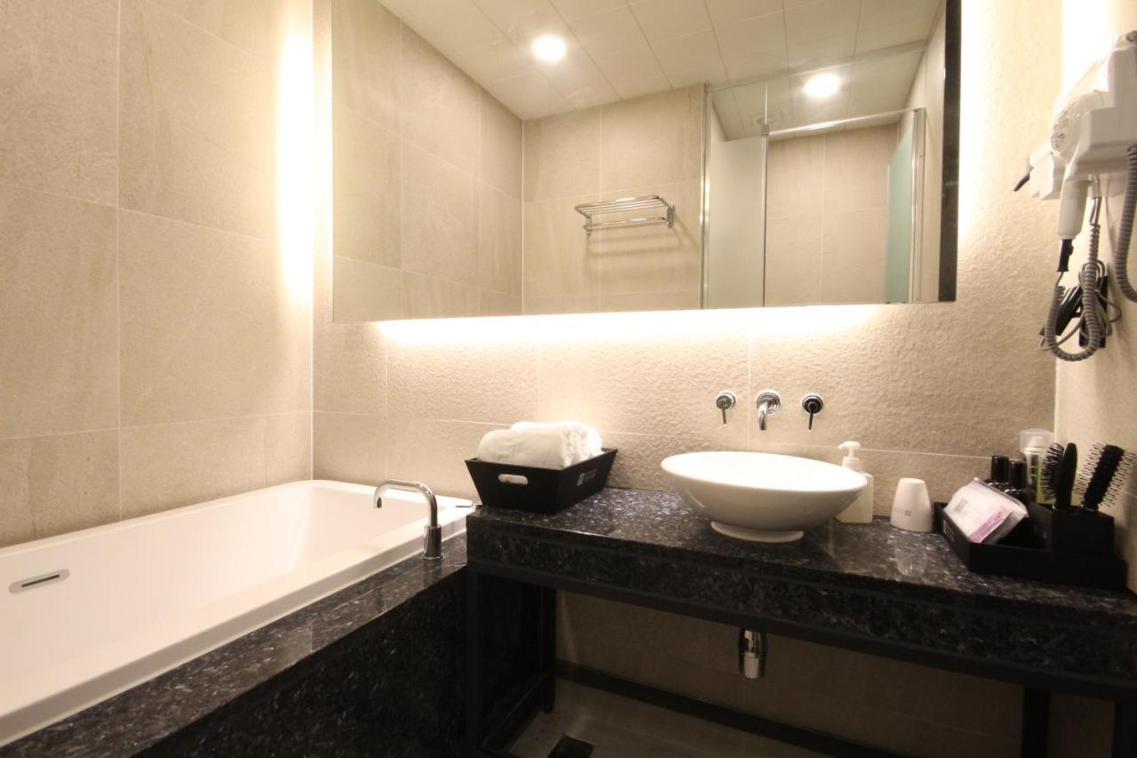 Hotel Eco Stay Jeonju Exterior photo