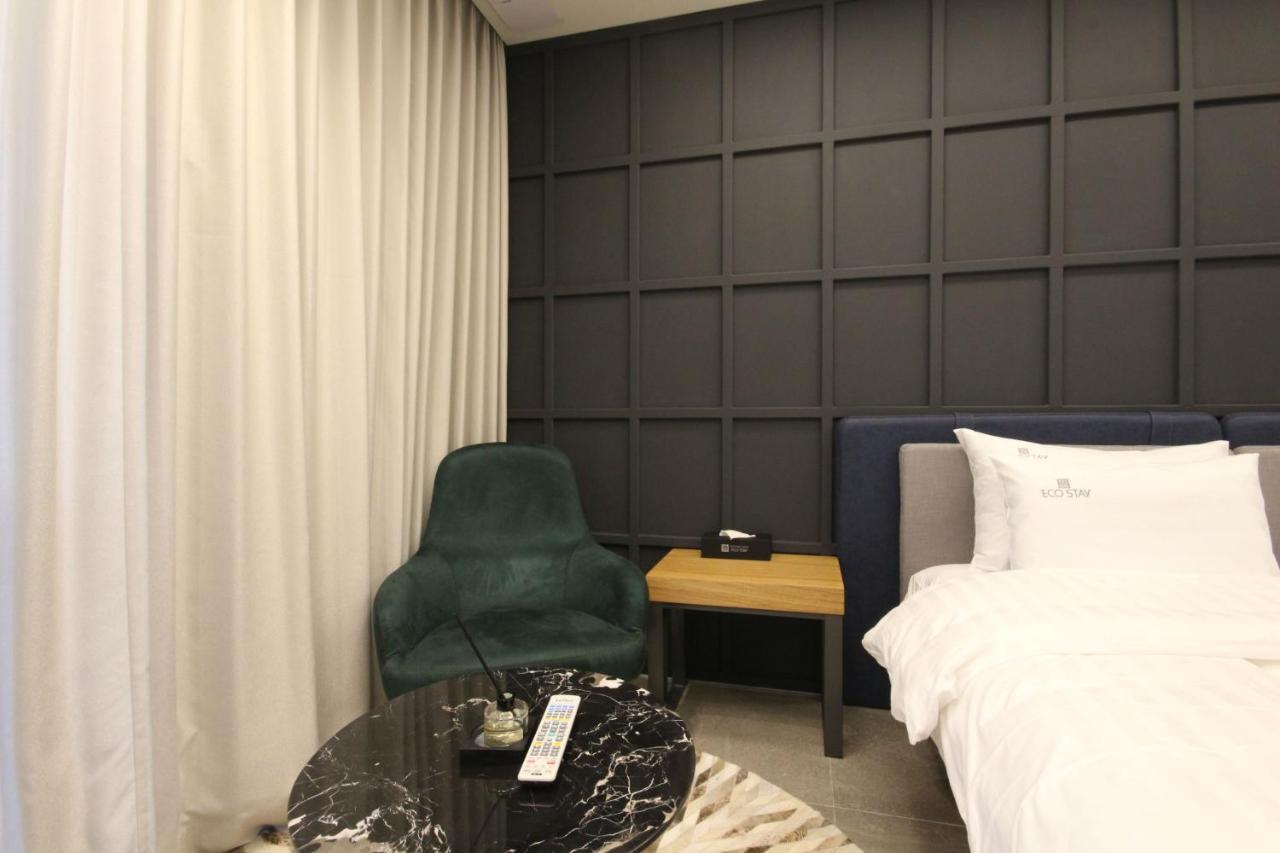 Hotel Eco Stay Jeonju Exterior photo